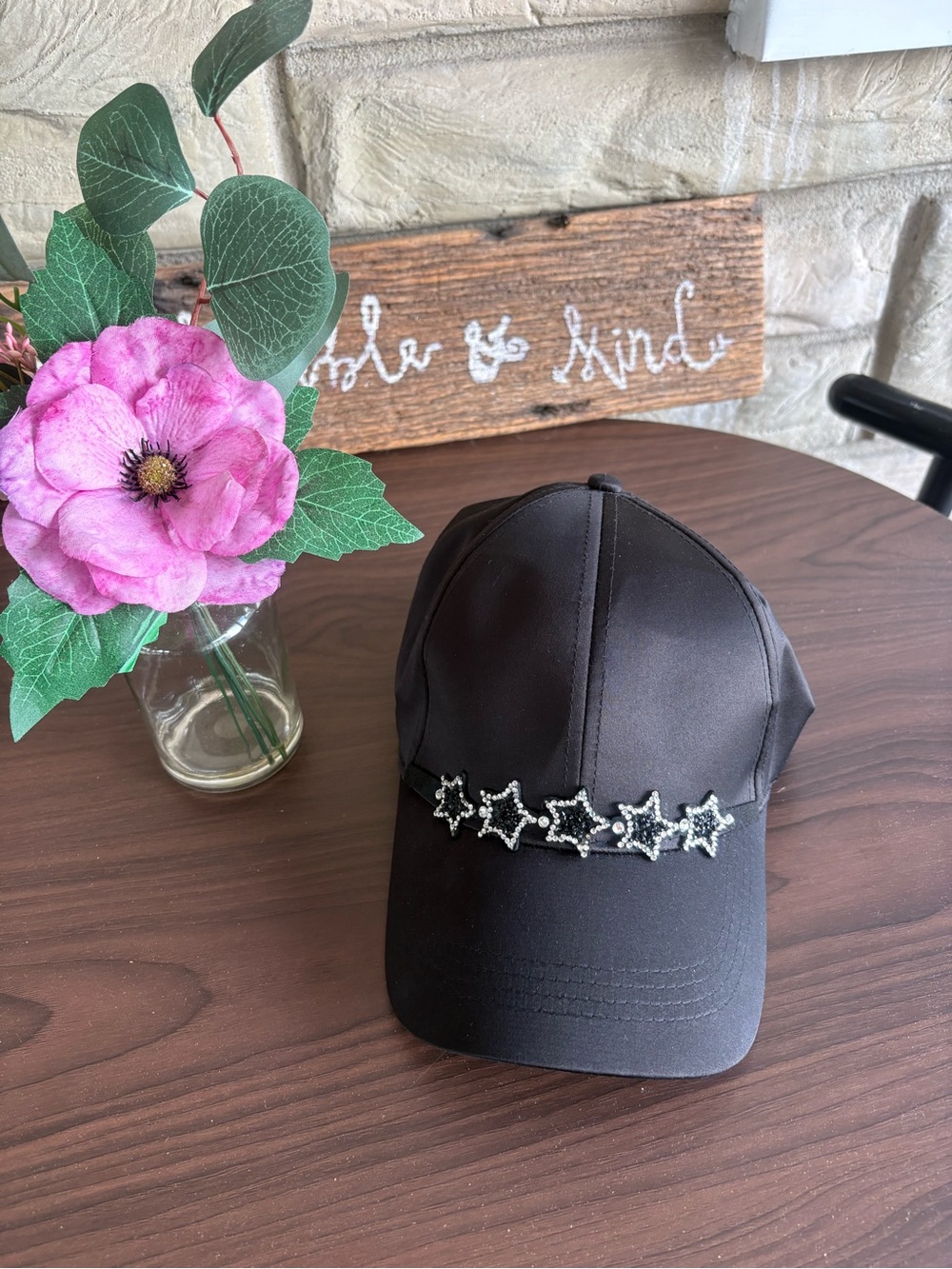 Lake Shore Drive Hat/Star Embellishment